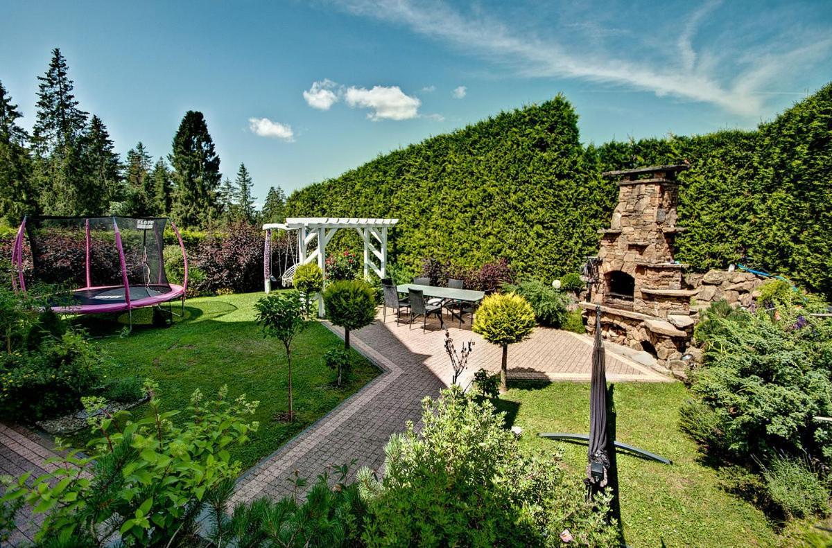 Pokoje Goscinne " U Gruszkow" Dzianisz Exterior photo